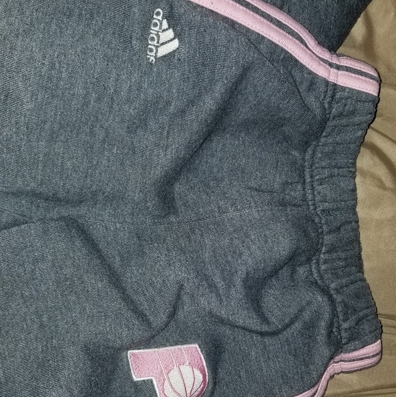SUPER CUTE LITTLE GIRLS ADIDAS INDIANA PACERS SWEAT SUIT (READ DESCRIPTION) - Picture 5 of 9